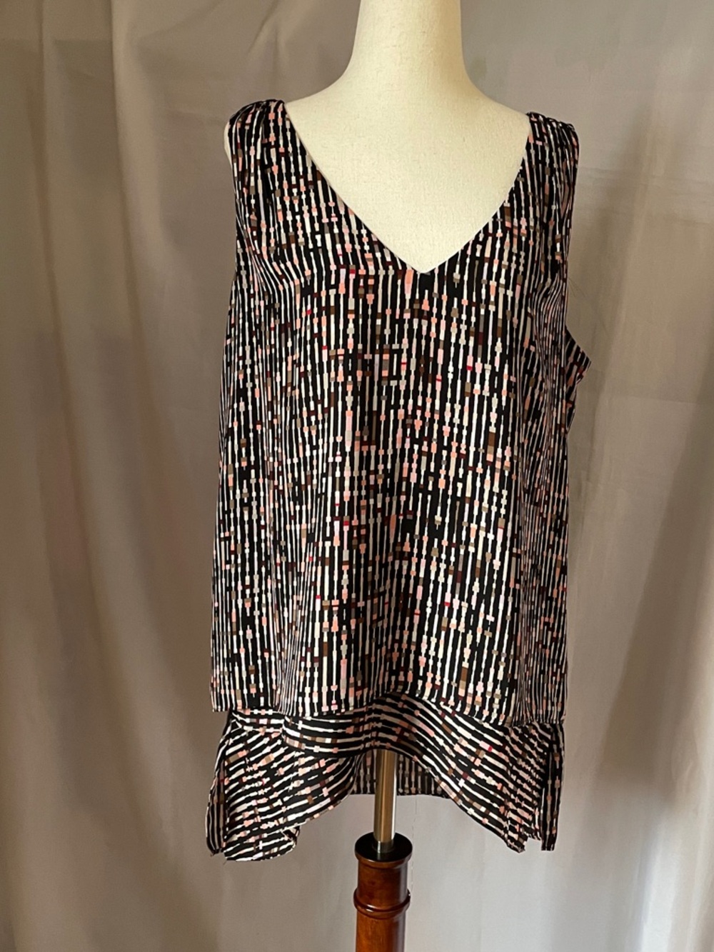 White House Black Market blouse, size L
